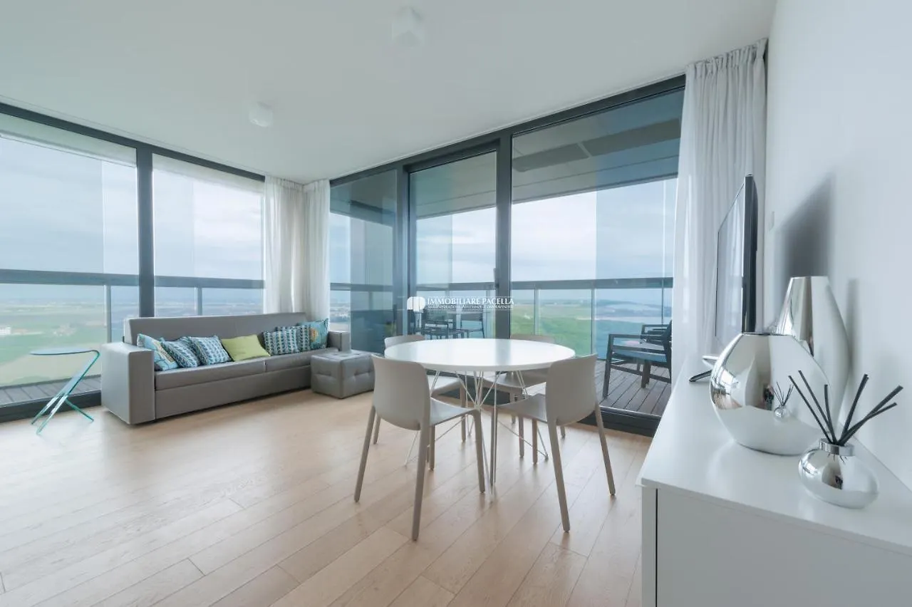 La Torre Merville Immobiliare Pacella Lido di Jesolo 0*,  Italy